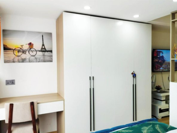 StudioHimalayaHeights5